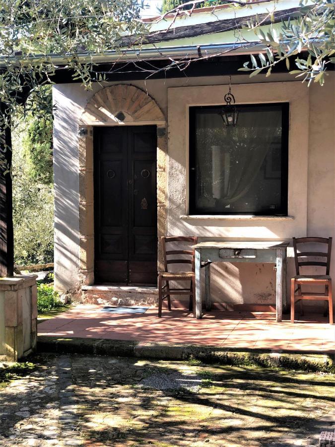 カステル・マダーマ Casale L'Antica Molaヴィラ エクステリア 写真