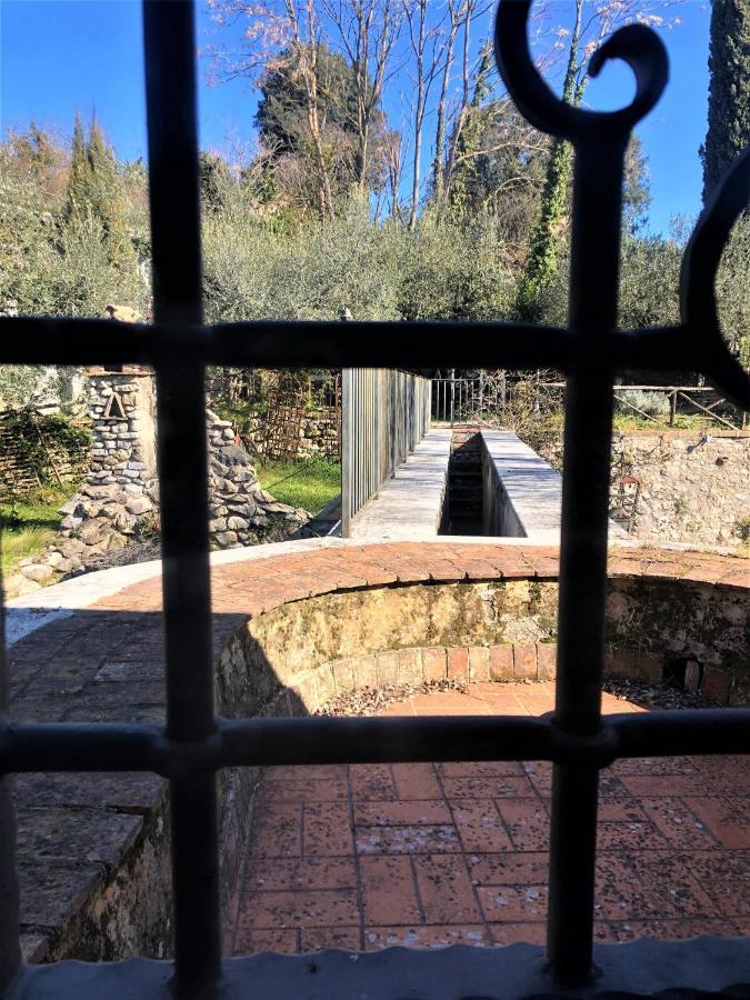 カステル・マダーマ Casale L'Antica Molaヴィラ エクステリア 写真
