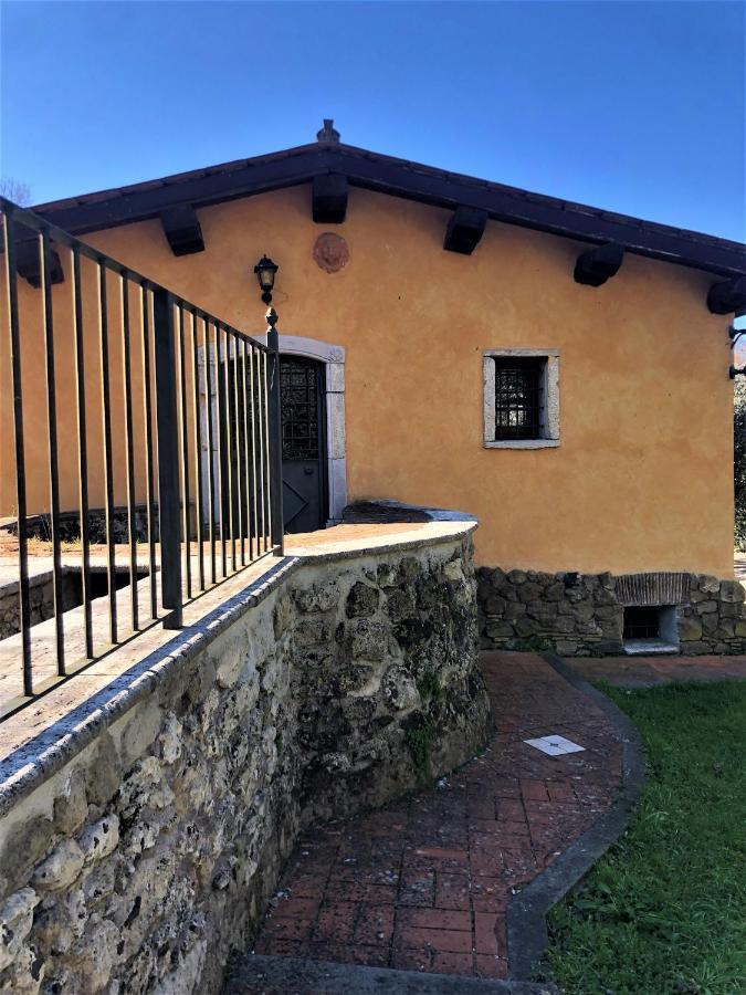 カステル・マダーマ Casale L'Antica Molaヴィラ エクステリア 写真
